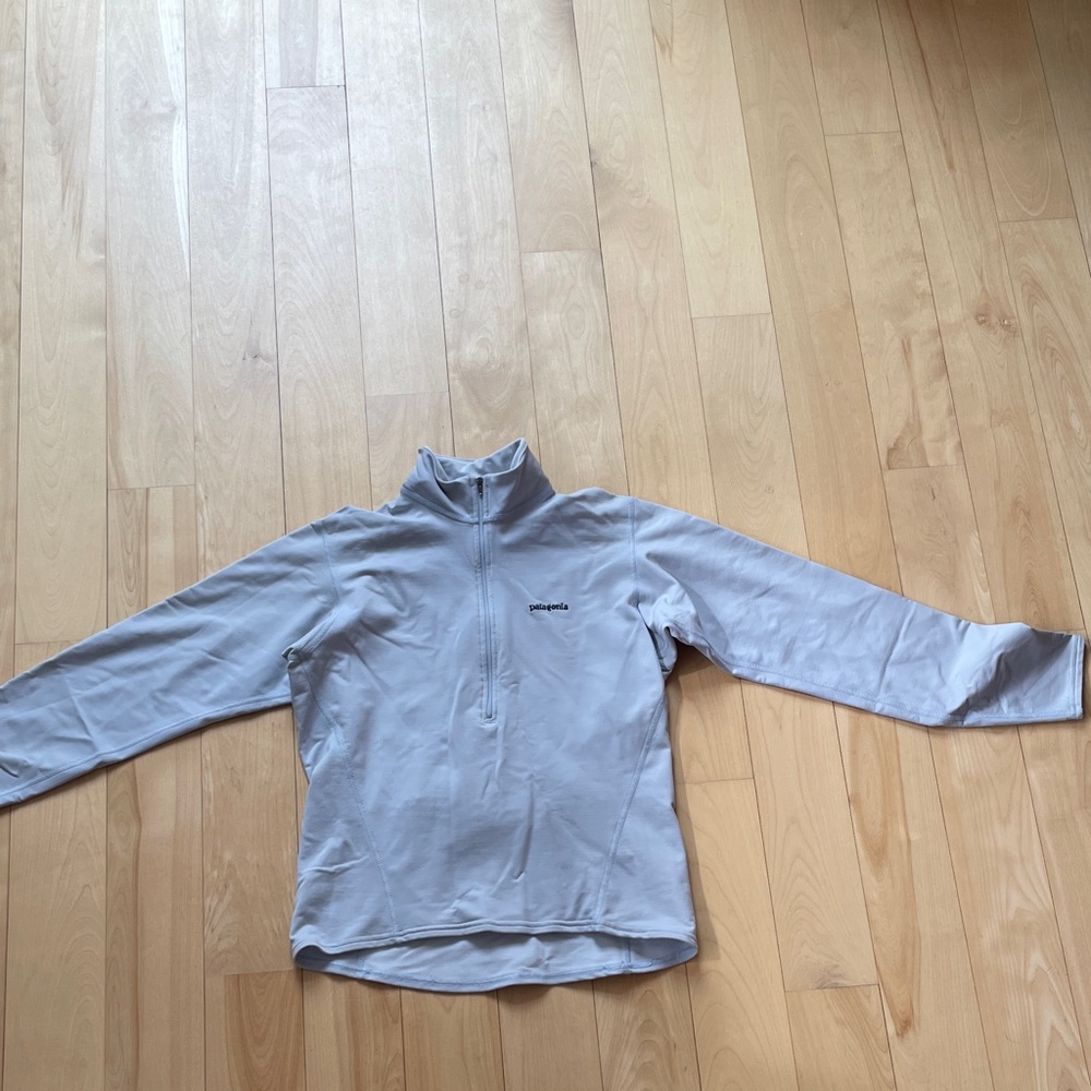 Patagonia biking gray/lavender Half-Zip Pullover, w back pocket, M